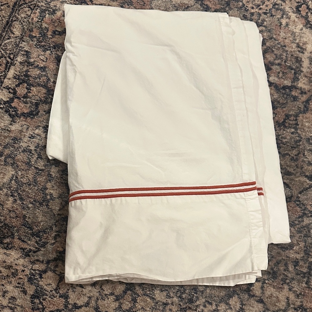 Restoration Hardware Italian Ivory Hotel Satin Queen Flat Sheet